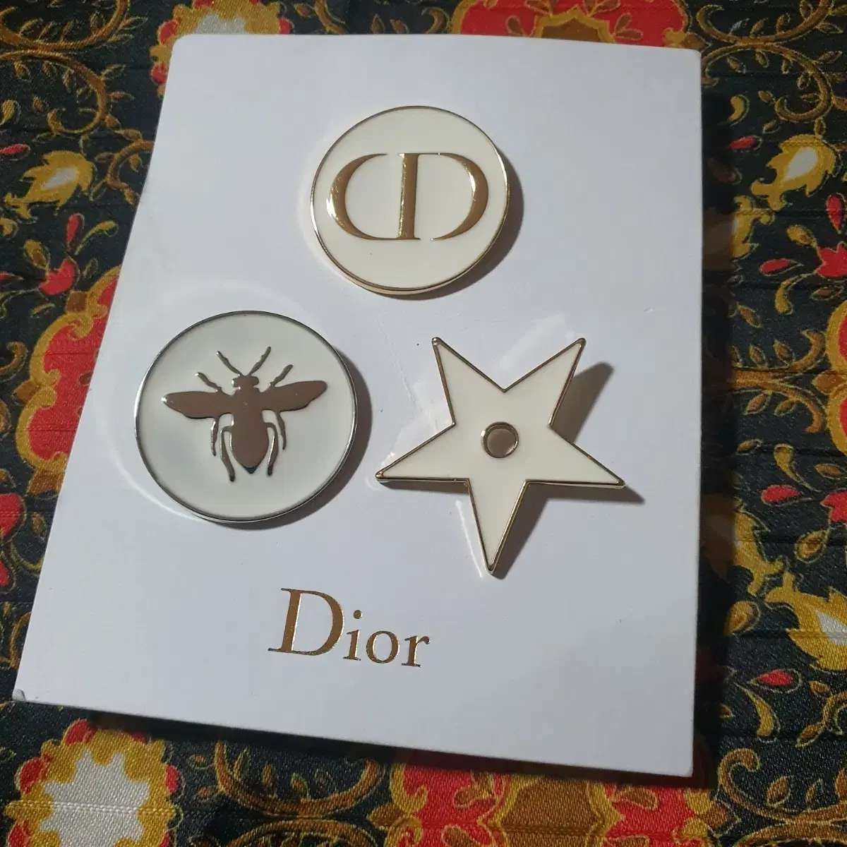 크리스찬디올 디올 뱃지 3종christian Dior badge